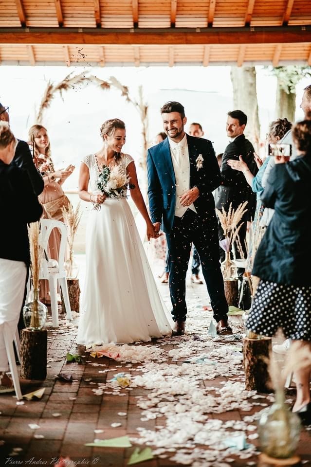 https://closmalpre.qsdev.fr/app/uploads/2024/11/salle-reception-10.jpg