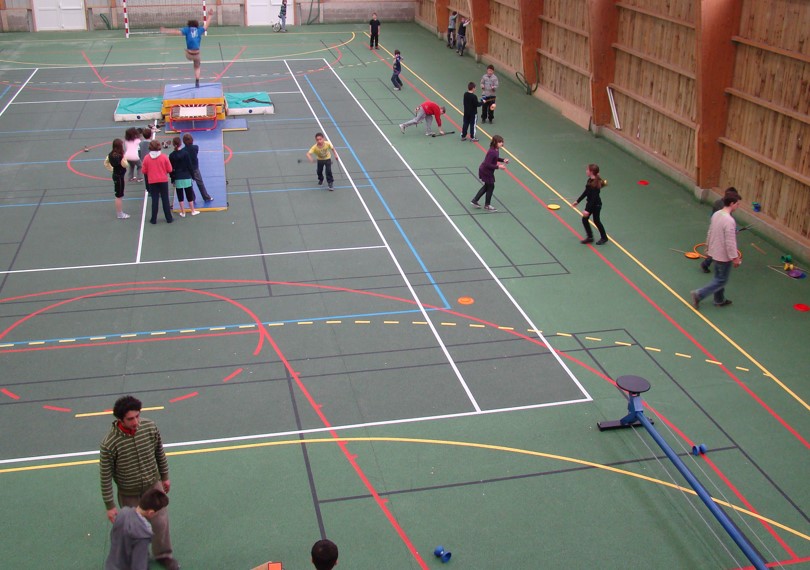 https://closmalpre.qsdev.fr/app/uploads/2025/01/gymnase-2.jpg